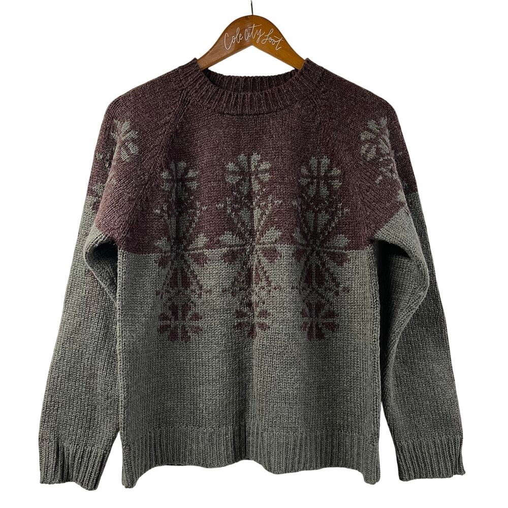 Not So Ugly Christmas Sweater Gray Purple Knit M Snowflake Nordic Aeropostale